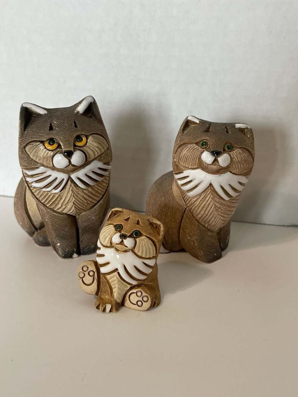 Artesania Rinconada Somali Cat Family Figurines #84, #84A, and #84B